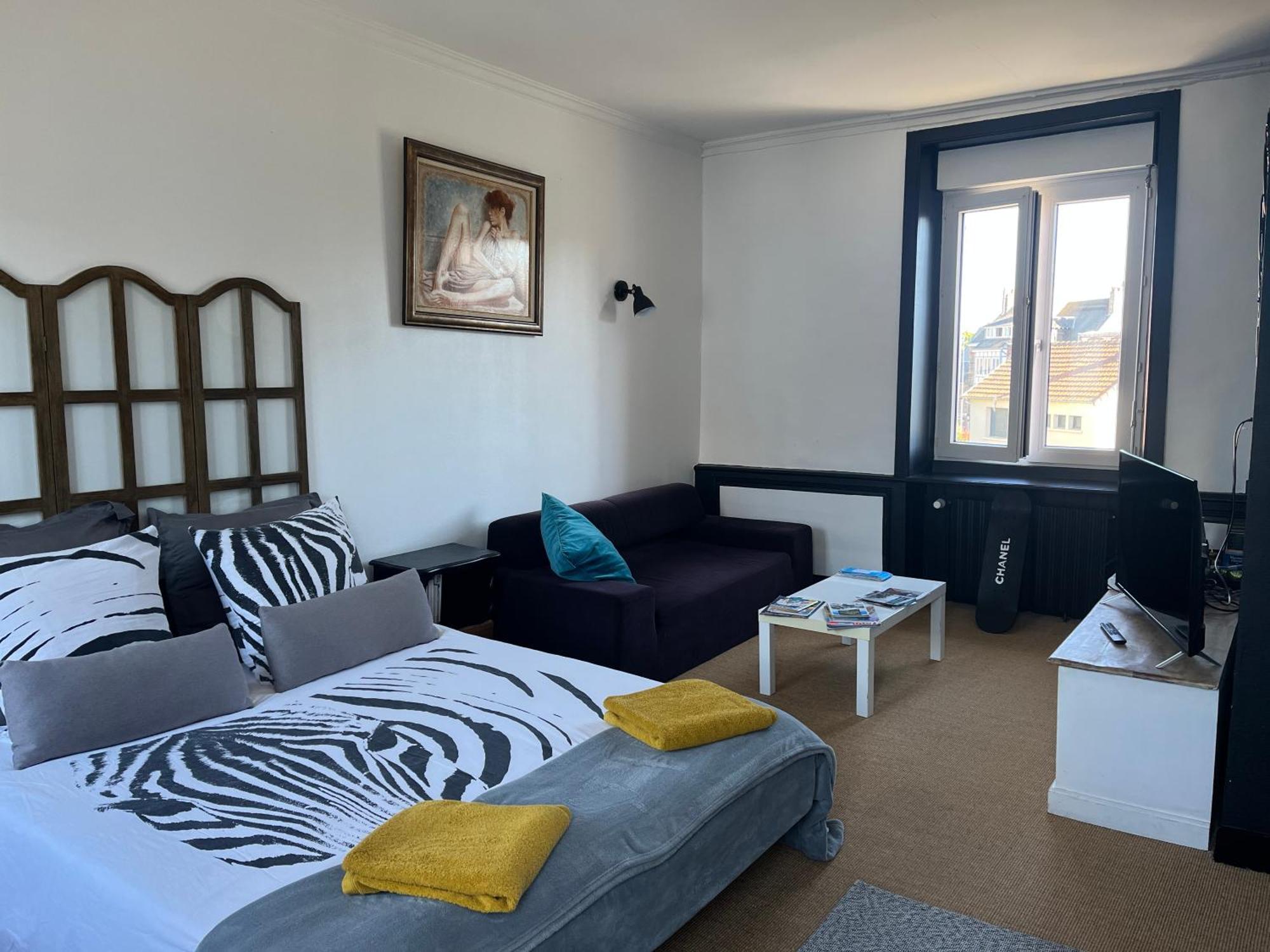 Chambre Spacieuse Dans Maison Renovee Гранвиль Экстерьер фото